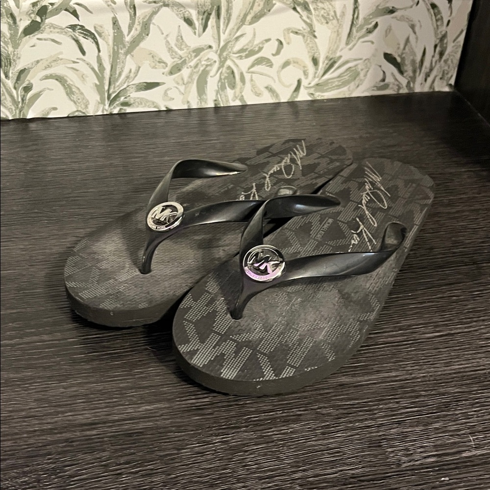 Michael Kors Black Flip-Flop Sandals
